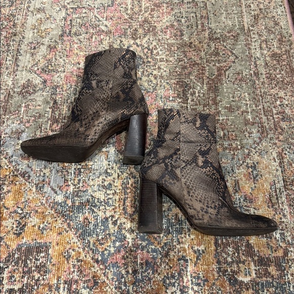 Free People Nolita Brown Snakeskin Booties, EU 41, US 9.5 - Picture 2 of 9